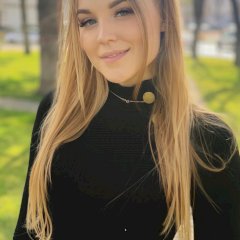 Author Biography: Elena Ognivtseva